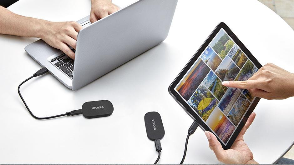 SSD-накопитель USB 500GB Kioxia Exceria Plus G2 Portable