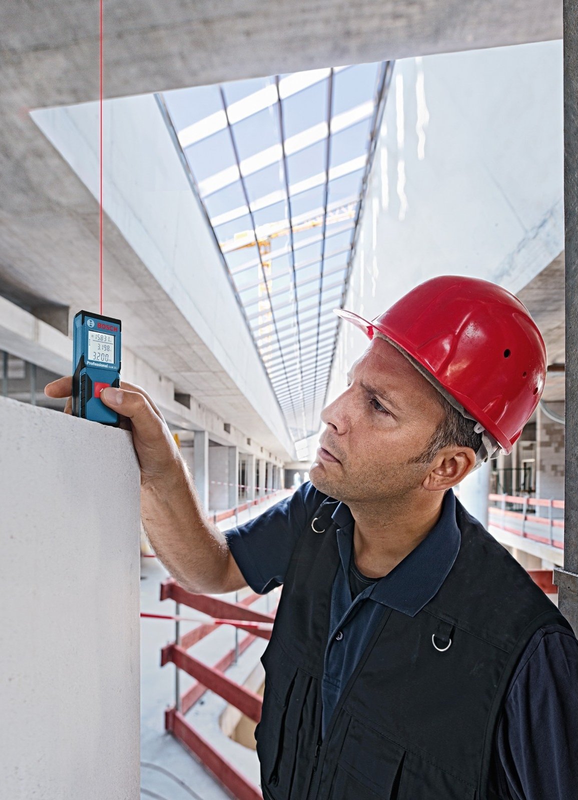 Дальномер лазерный Bosch GLM 30 Professional (0601072500) купить ...